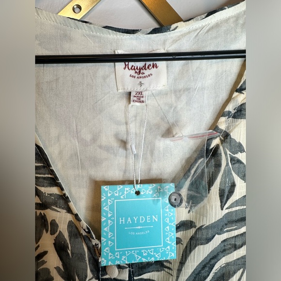 Hayden Los Angeles Botanical Ruffled Plus Size 2XL Dress - Picture 8 of 9